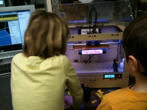 Participants learn about 3d Printing